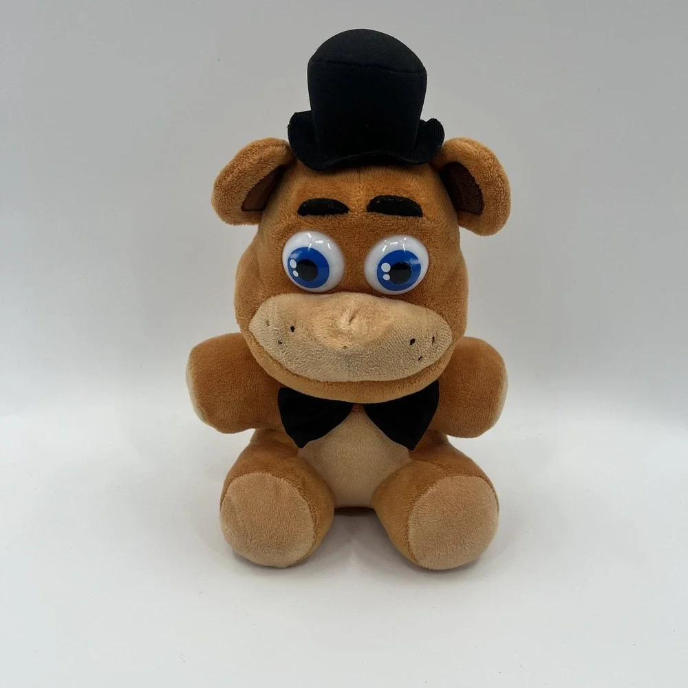 Five Nights at Freddy's Plush Toy Freddy Fazbear 2016 10